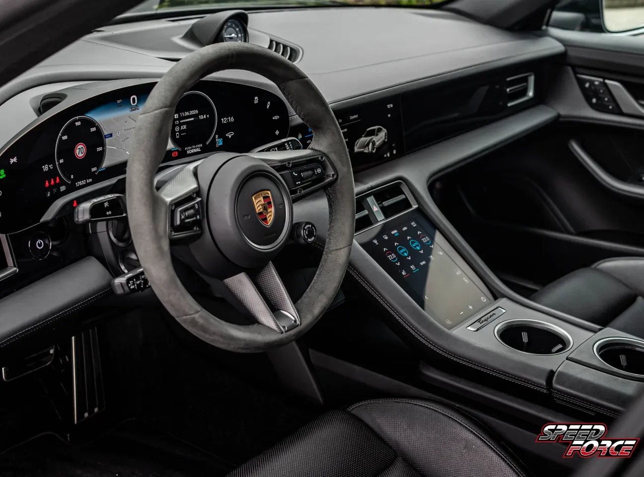 Interior Porsche Taycan 4S FACELIFT