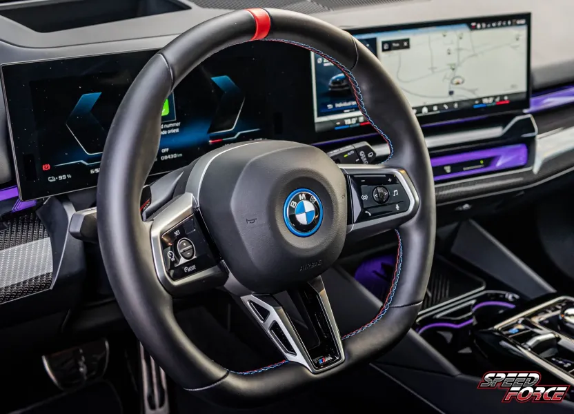 Intérieur BMW i5 M60 X-Drive Touring