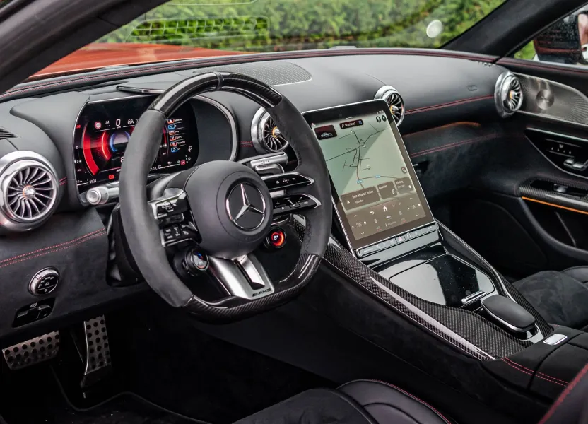 Interior Mercedes-Benz AMG GT 63 S E Performance Plug-in Hybrid
