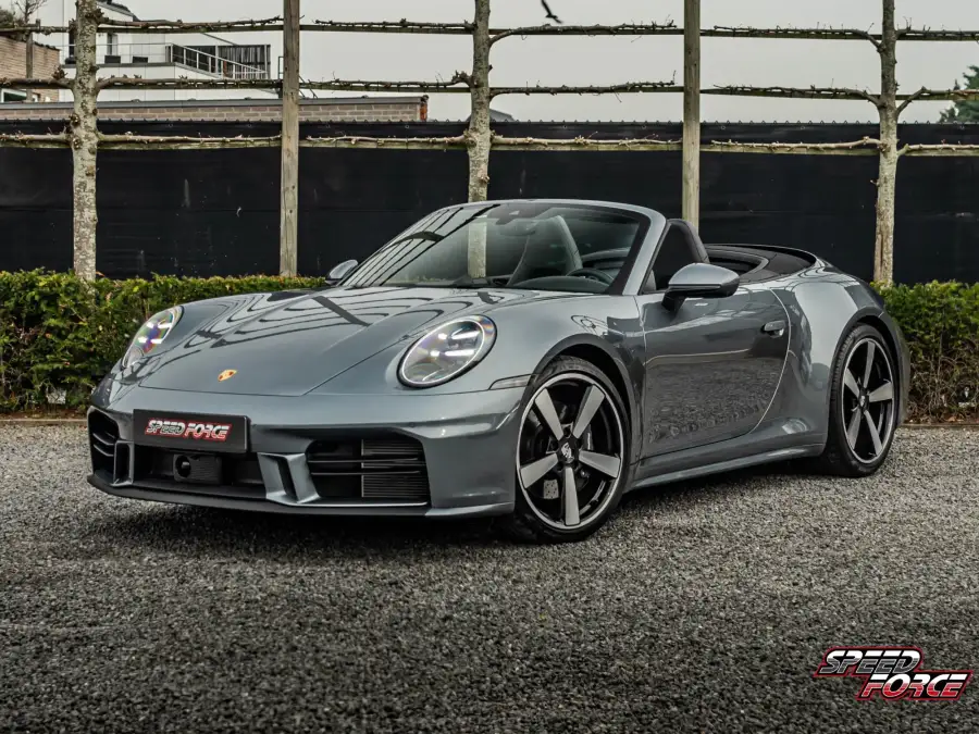 Exterior Porsche 911 Carrera Cabriolet 992.2