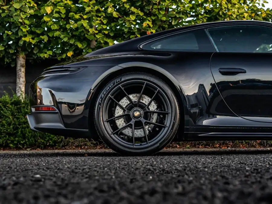 Exterieur Porsche 911 Carrera GTS 992.2