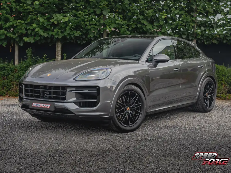 Exterior Porsche Cayenne Coupé E-Hybrid FACELIFT