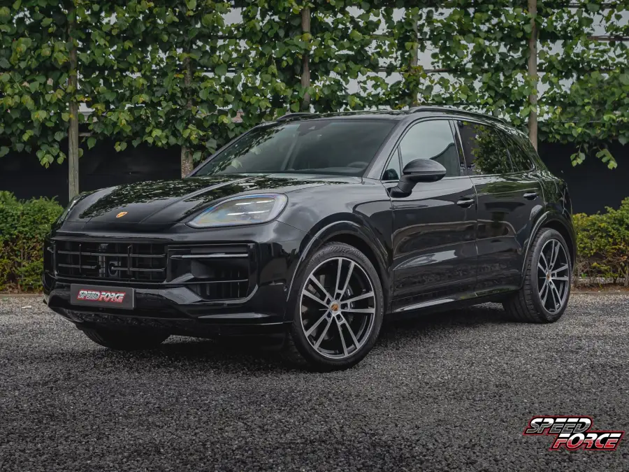 Exterior Porsche Cayenne E-Hybrid FACELIFT