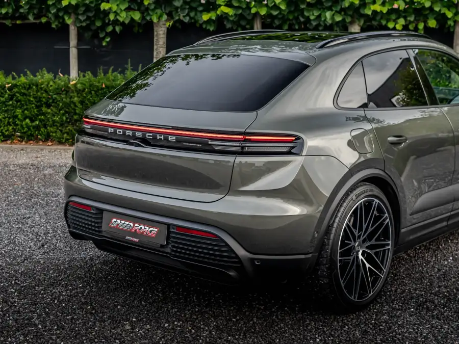 Extérieur Porsche Macan 4 EV