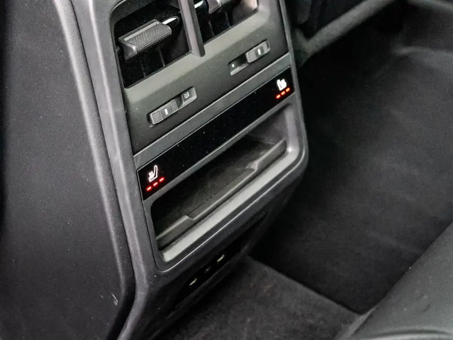 Intérieur Porsche Macan 4 EV
