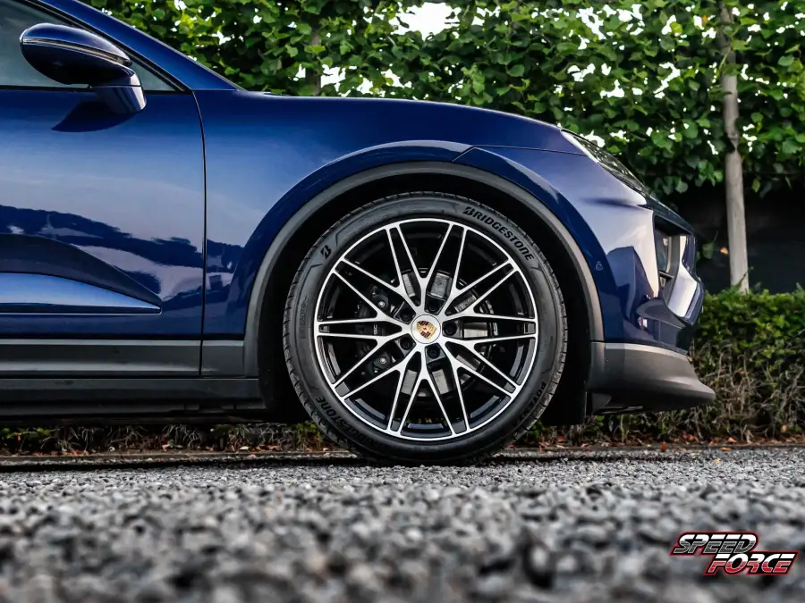 Extérieur Porsche Macan 4 EV
