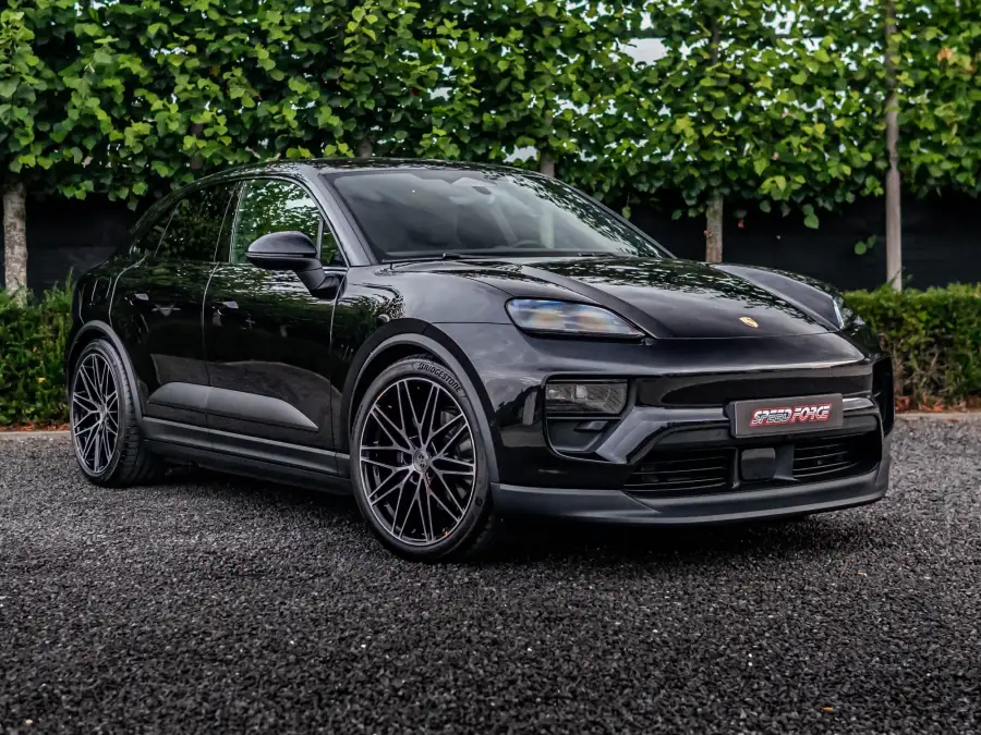 Exterior Porsche Macan 4 EV