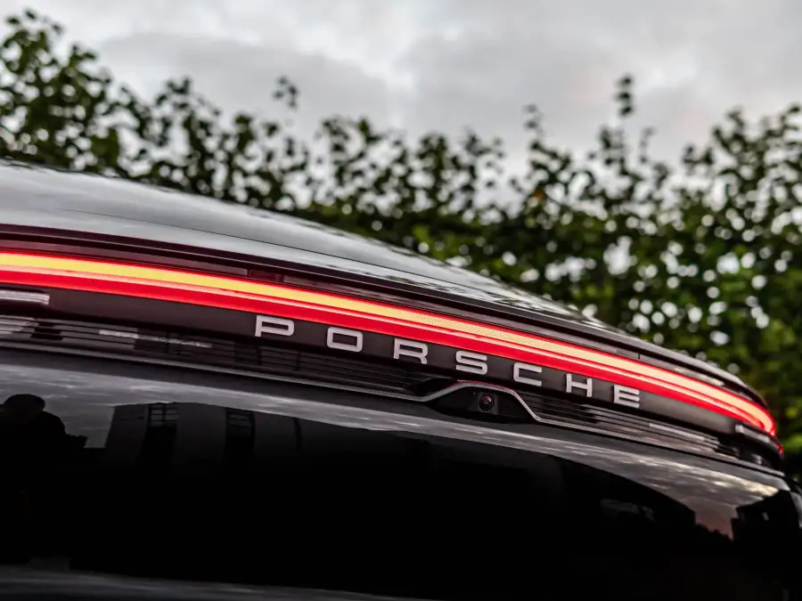 Exterior Porsche Macan 4 EV