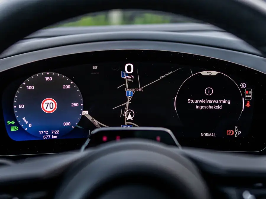 Interior Porsche Macan 4 EV