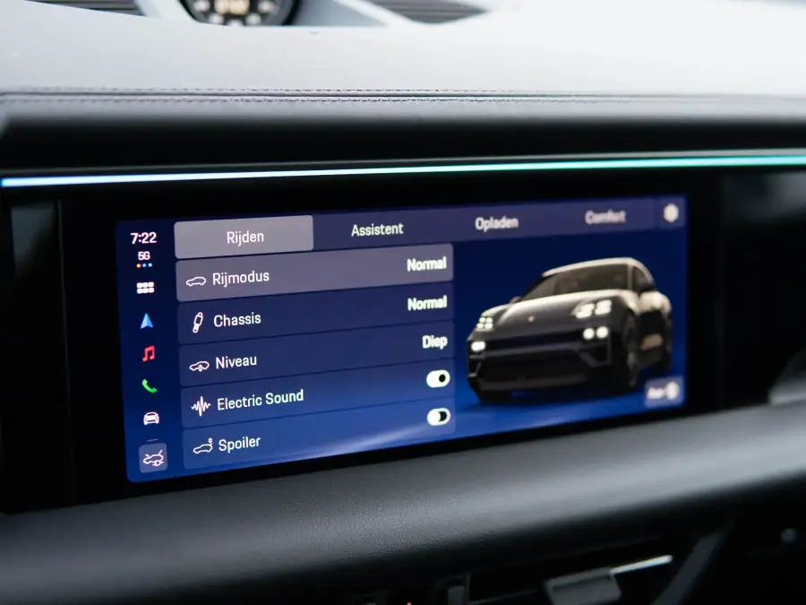 Interior Porsche Macan 4 EV