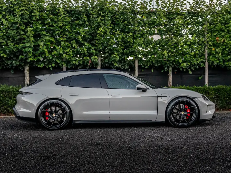 Extérieur Porsche Taycan Sport Turismo FACELIFT