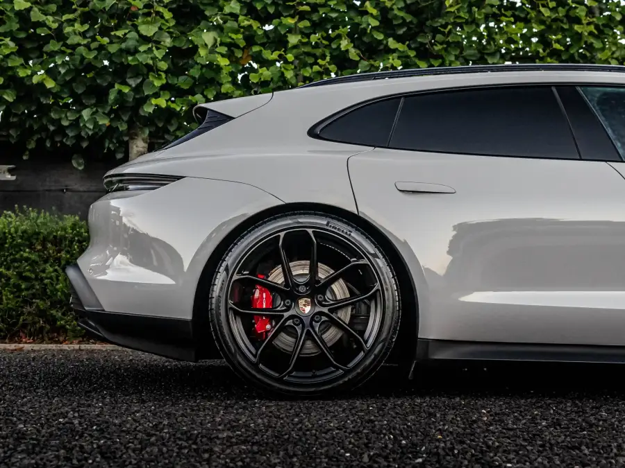 Extérieur Porsche Taycan Sport Turismo FACELIFT
