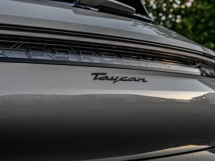 Extérieur Porsche Taycan Sport Turismo FACELIFT