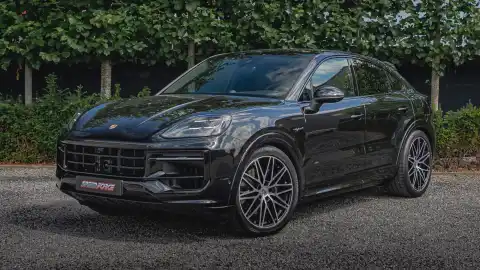 En-tête Porsche Cayenne Coupé E-Hybrid FACELIFT