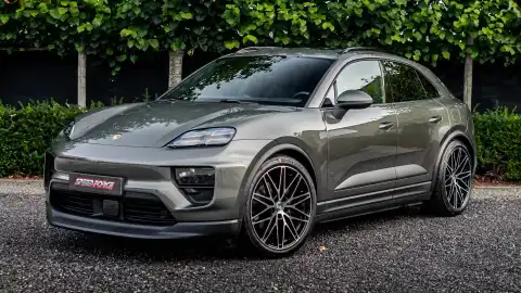 En-tête Porsche Macan 4 EV